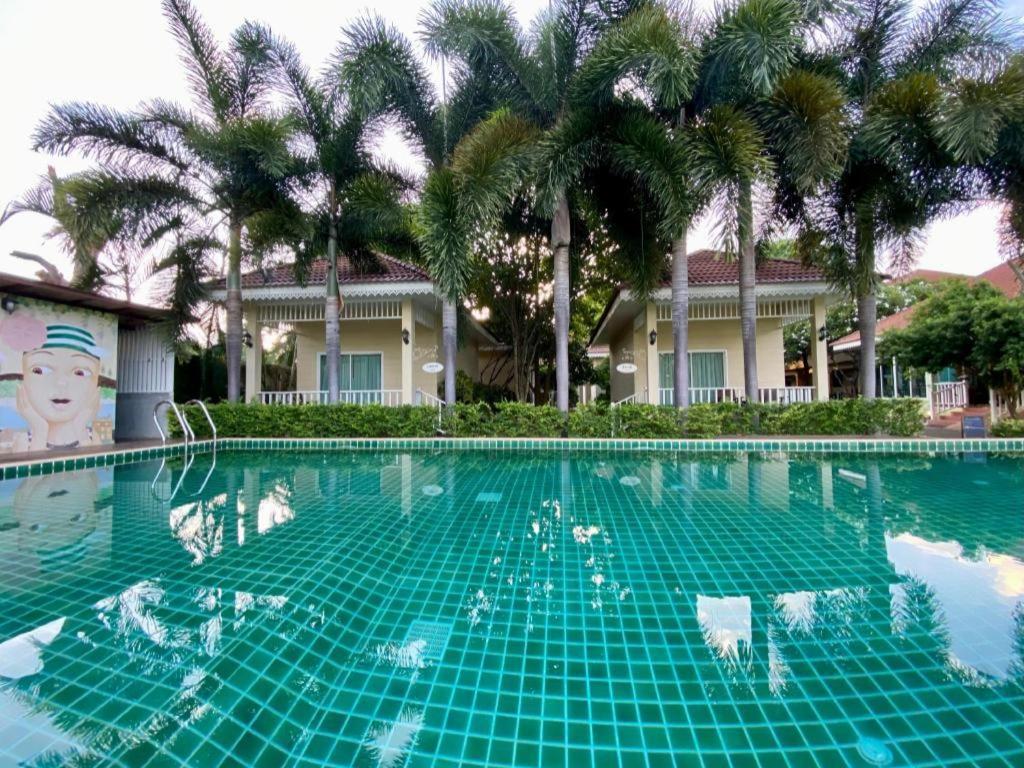 Ruen Maihom Riverside Cottage Канчанабури Екстериор снимка