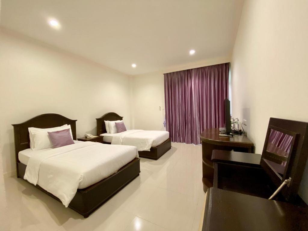 Ruen Maihom Riverside Cottage Канчанабури Екстериор снимка